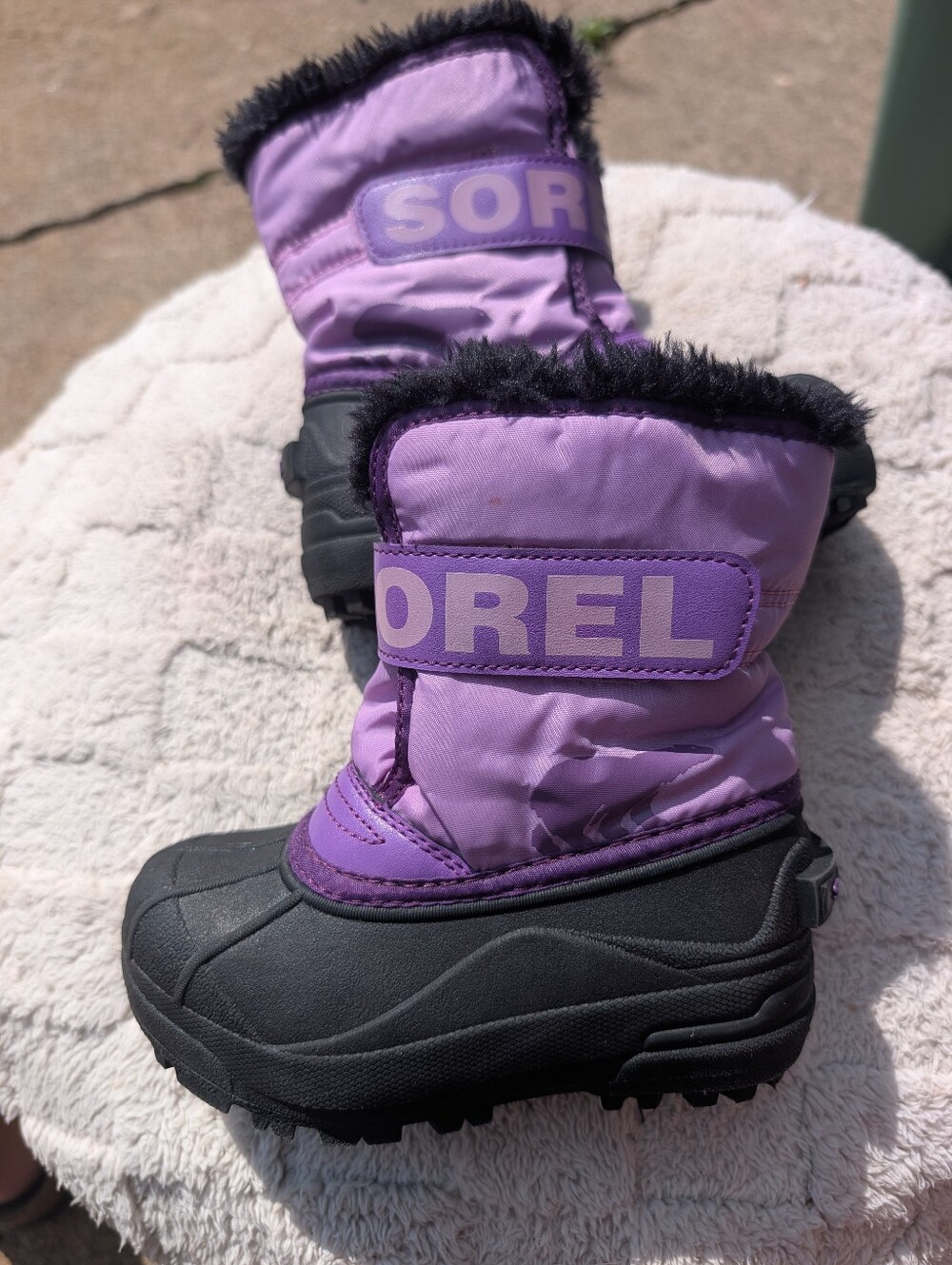 Girls Purple Sorel Velcro Winter Boots Size 10